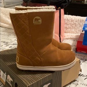 sorel boots poshmark